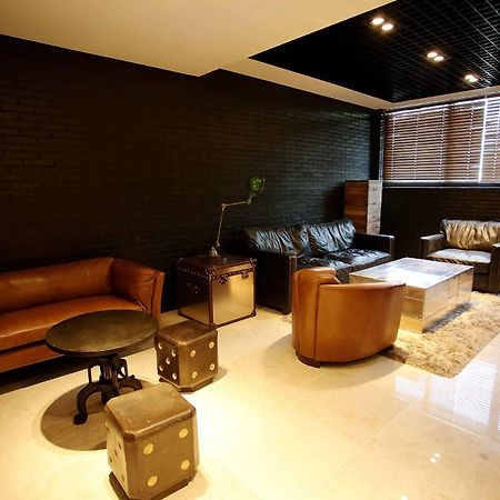 I.T.W Hotel Seoel Buitenkant foto