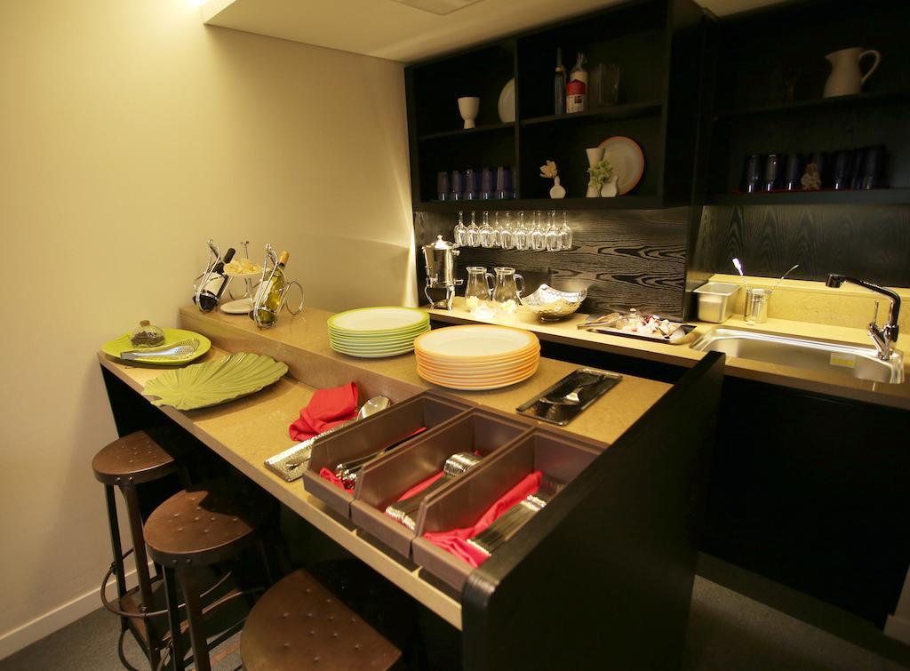 I.T.W Hotel Seoel Buitenkant foto