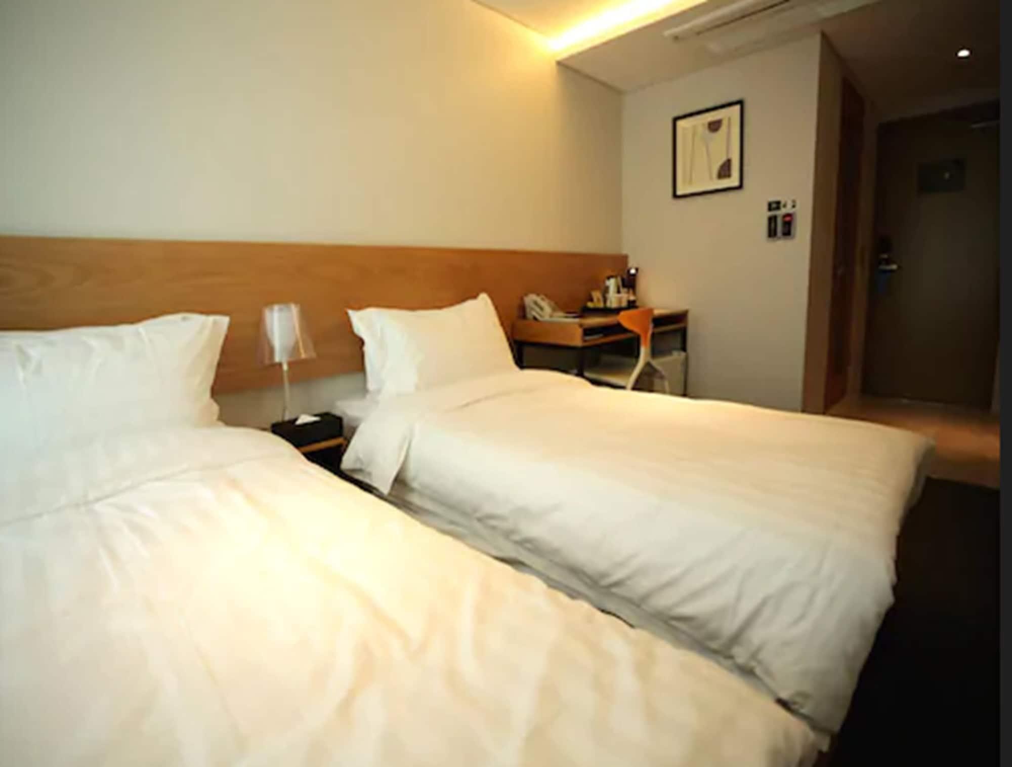 I.T.W Hotel Seoel Buitenkant foto