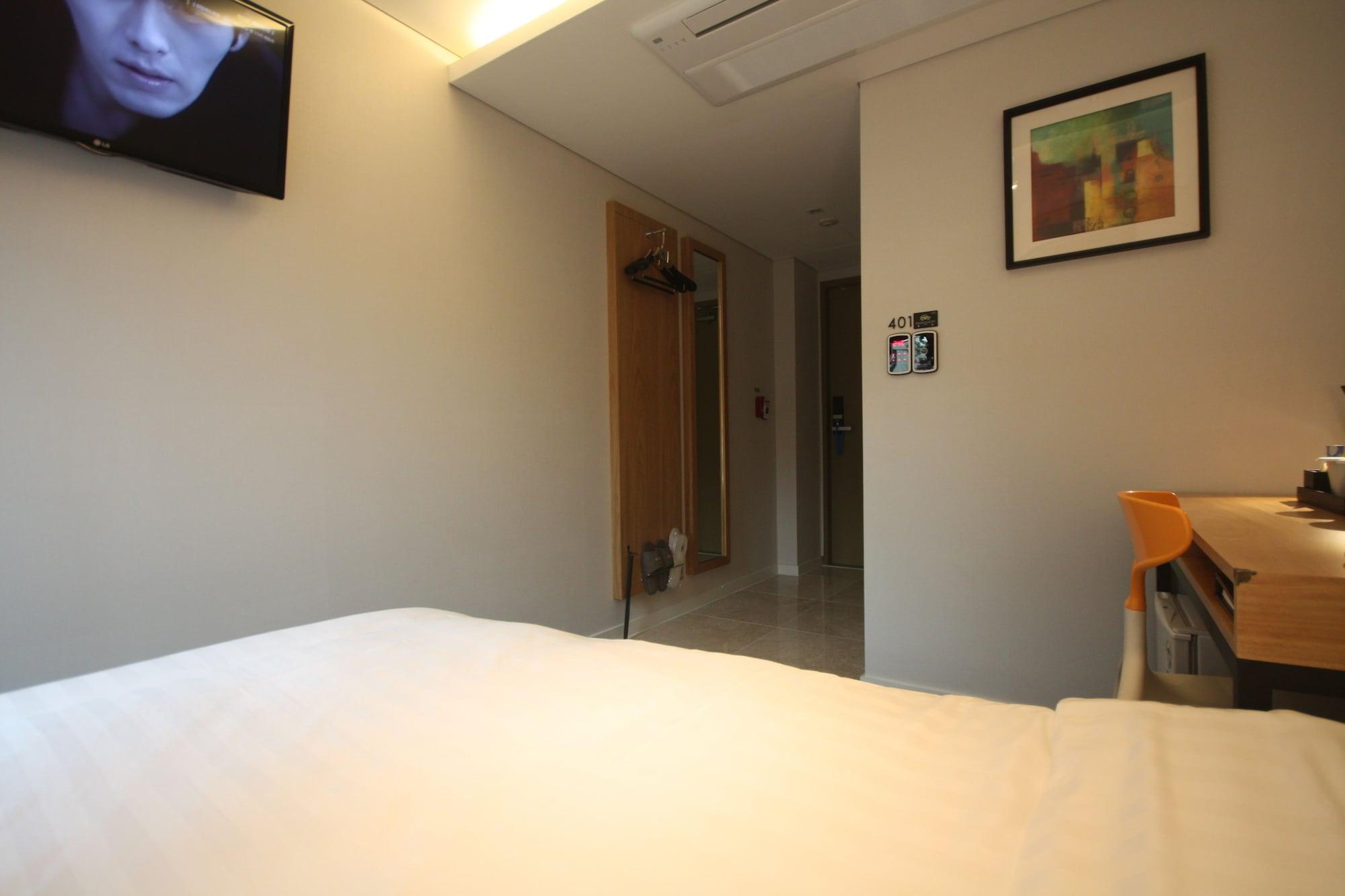 I.T.W Hotel Seoel Buitenkant foto