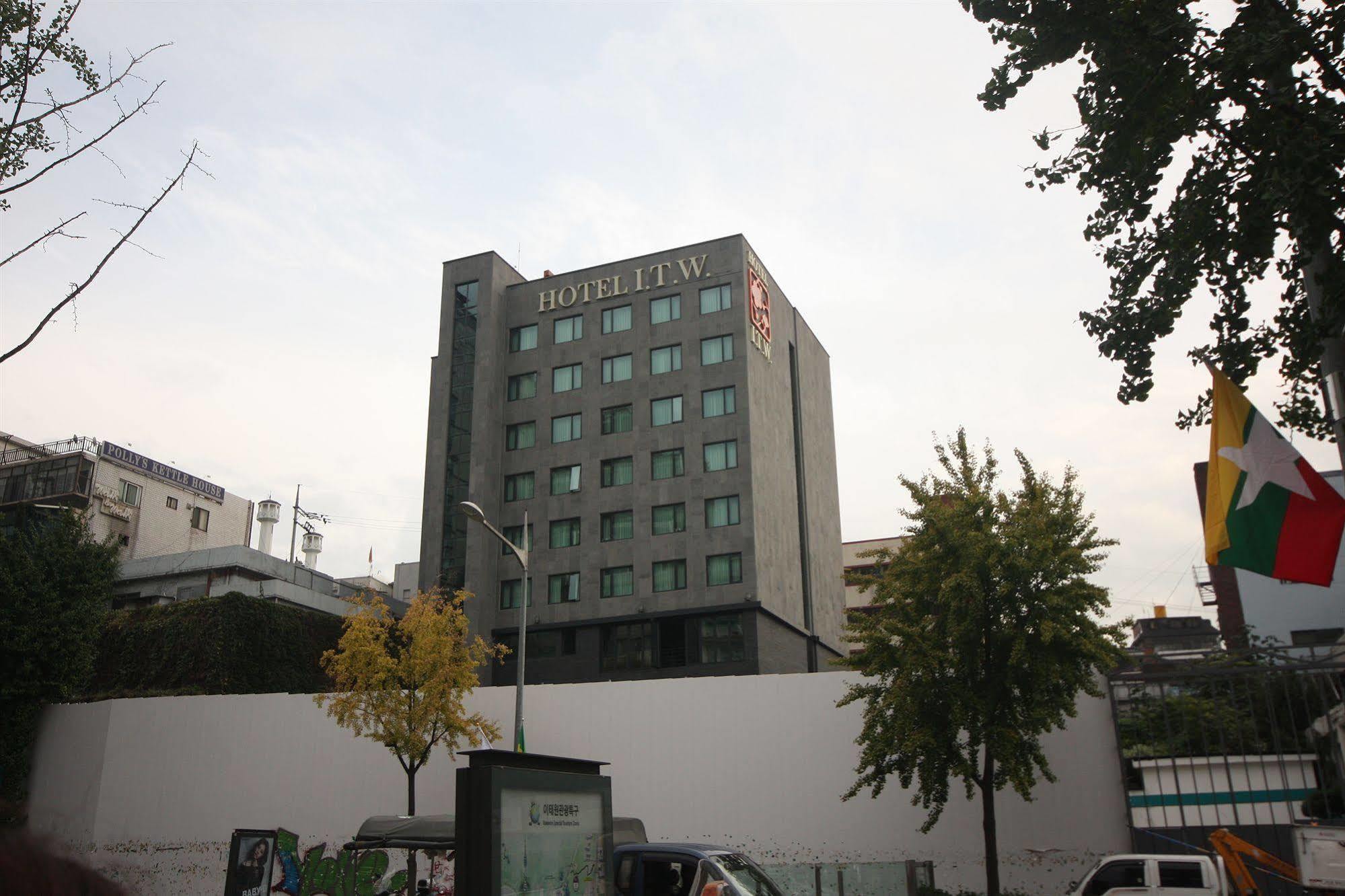 I.T.W Hotel Seoel Buitenkant foto