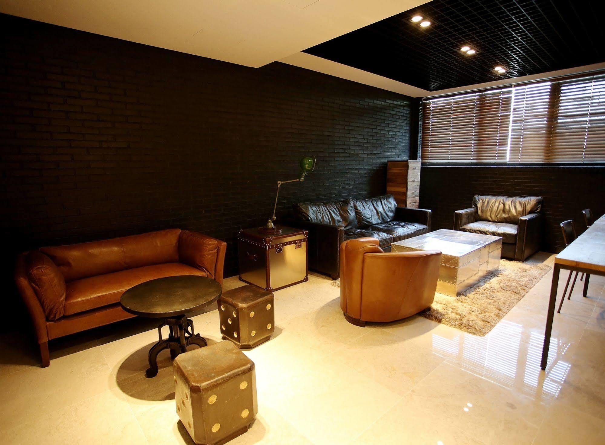 I.T.W Hotel Seoel Buitenkant foto